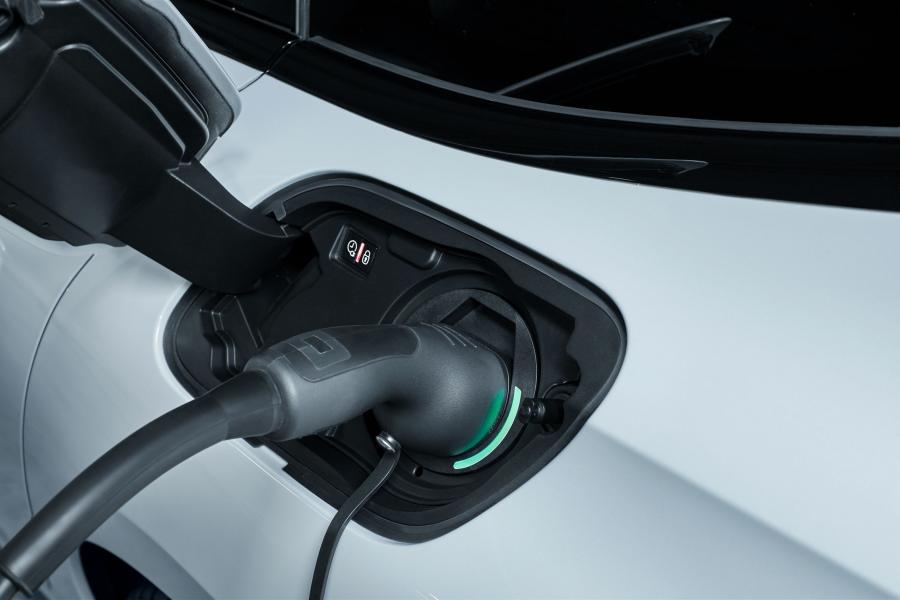 Детали экстерьера Peugeot 508 SW GT HYBRID 2019 года  (WW) (фото 4 из 40)